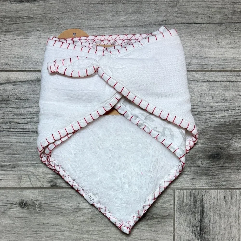 Mud Pie White and Red Heart Breaker Bandana Bibs